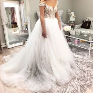 European Luxury Ball Gown Wedding Dress Size 6 $4K Retail